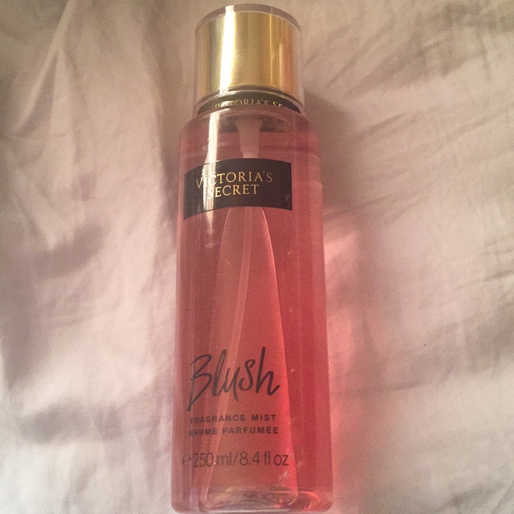 Blush Victoria’s Secret spray